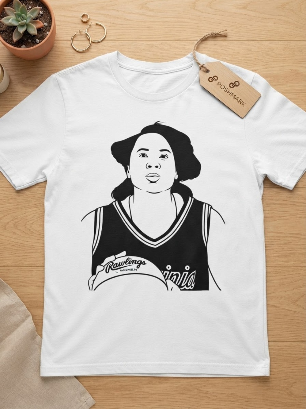 Virginia WBB South Carolina Women's Basketball Legend Dawn Staley Graphic Tee